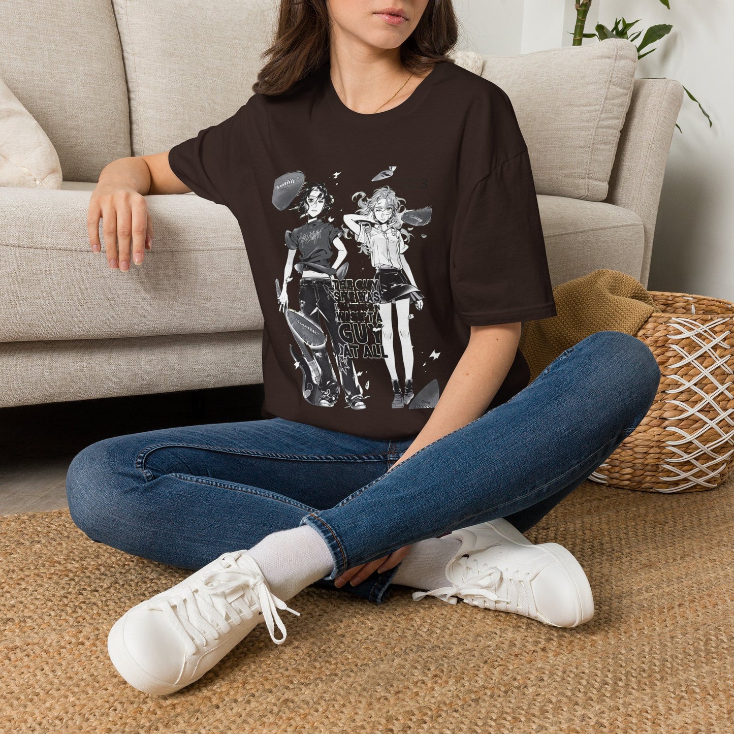 Camiseta gráfica de dúo de chicas de anime — Diseño de manga retro negra